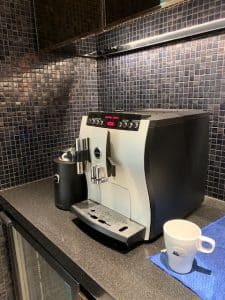 08 - Gourmet Coffee Machine